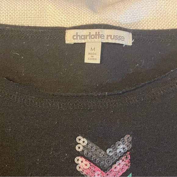 Relaxed, Black Long Sleeve Top with Sequined, Arrow Design | M | Charlotte Russe - Picture 4 of 5